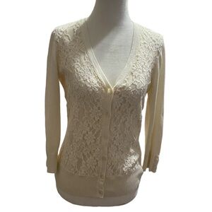 VanHeusen Studio cream lace cardigan. Sz S